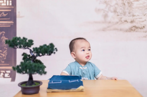 济源宝宝眼屎多是什么原因 济源宝宝眼屎多是什么原因